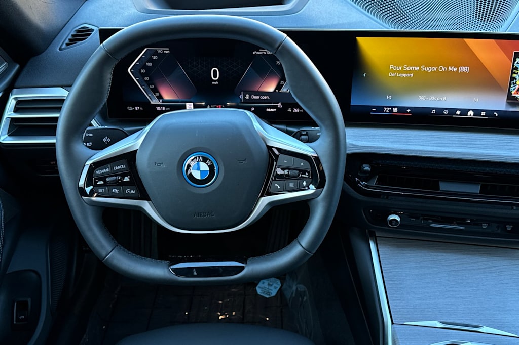 Thumbnail: 2025 BMW i4 - 11