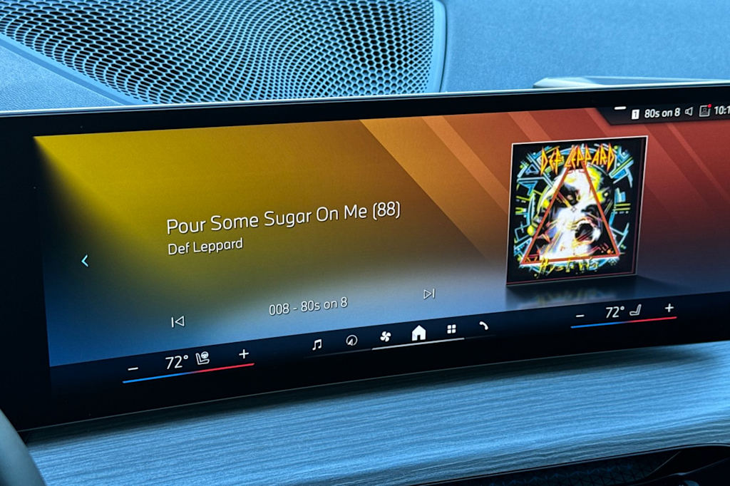 Thumbnail: 2025 BMW i4 - 13