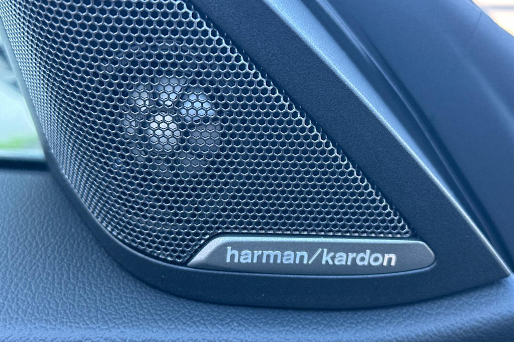 Thumbnail: 2025 BMW i4 - 7