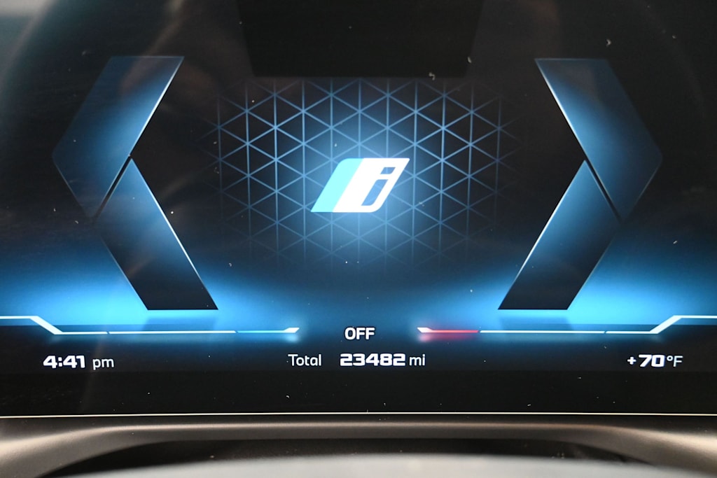 Thumbnail: 2024 BMW i4 - 12