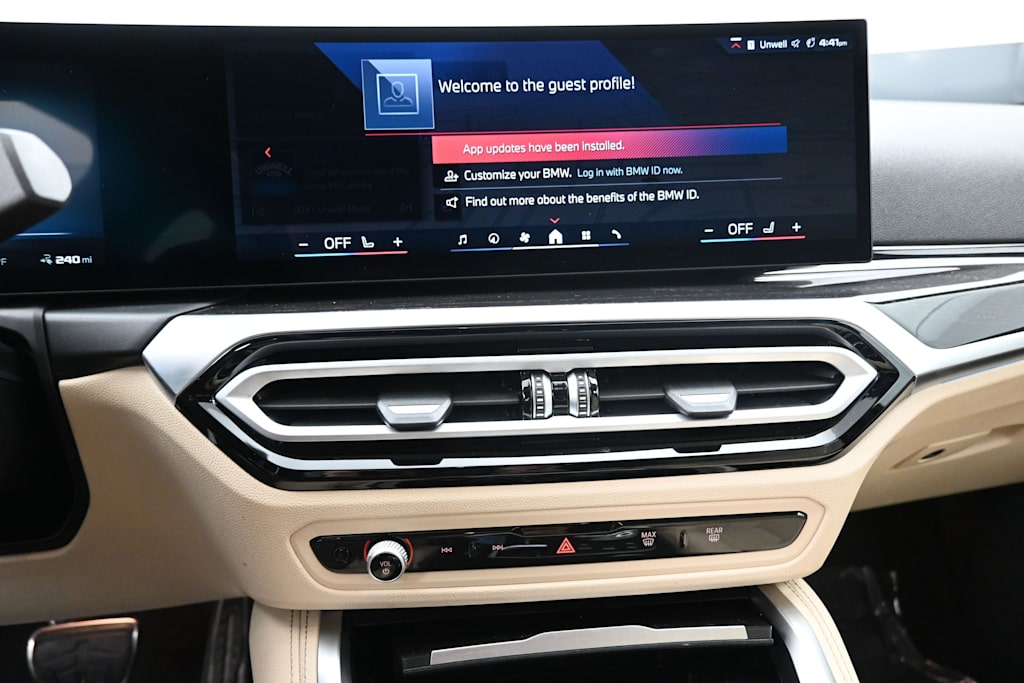 Thumbnail: 2024 BMW i4 - 10