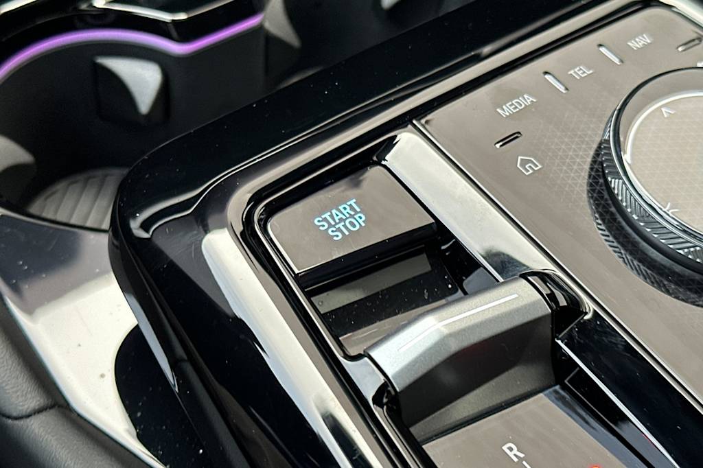 Thumbnail: 2024 BMW i5 - 28