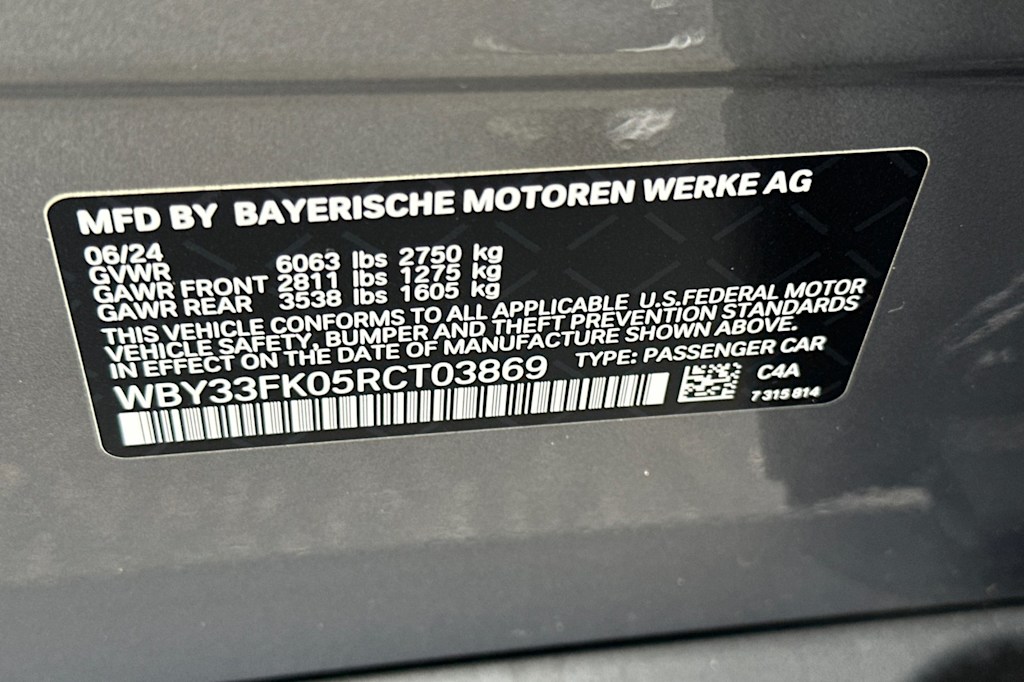 Thumbnail: 2024 BMW i5 - 17