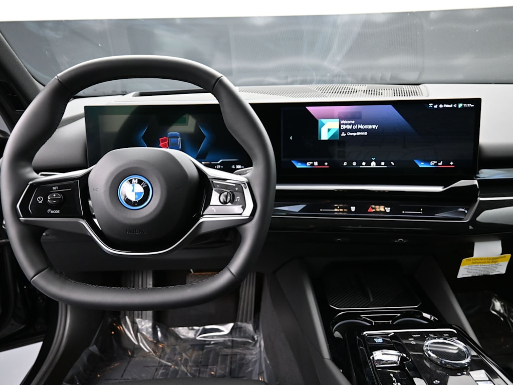 Thumbnail: 2026 BMW i5 - 2