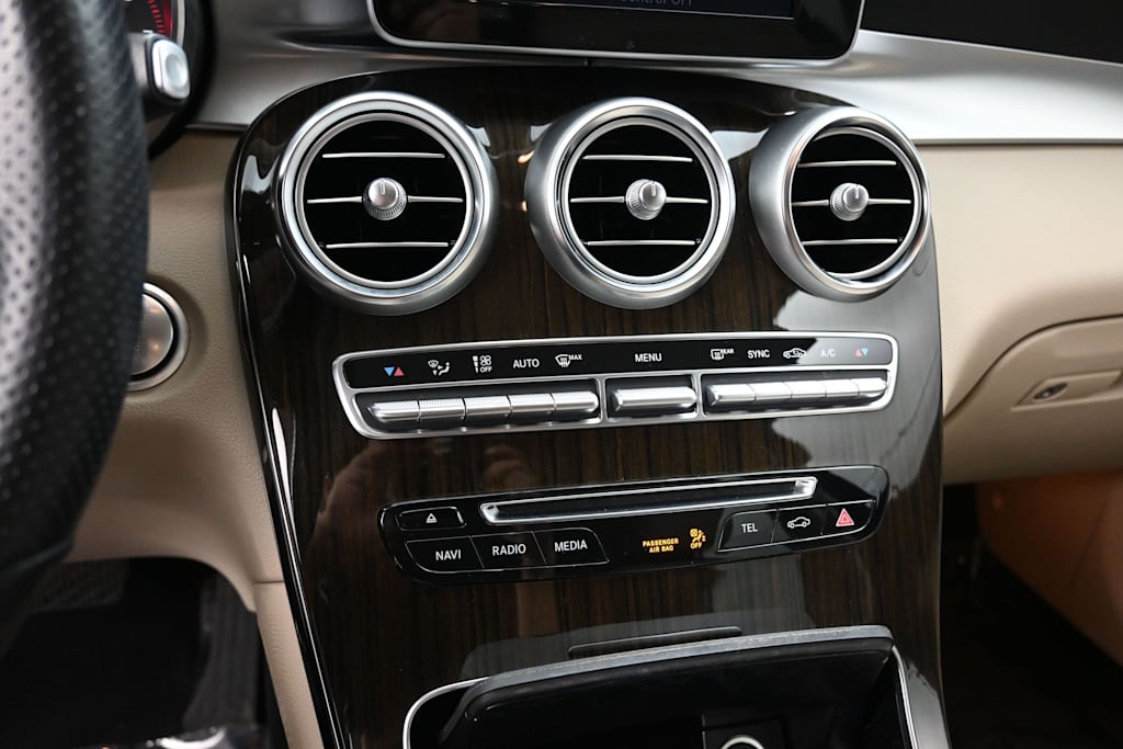 Thumbnail: 2019 Mercedes-Benz GLC - 12