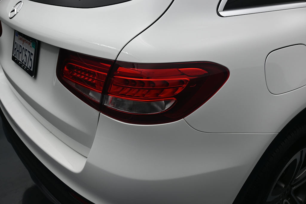Thumbnail: 2019 Mercedes-Benz GLC - 26
