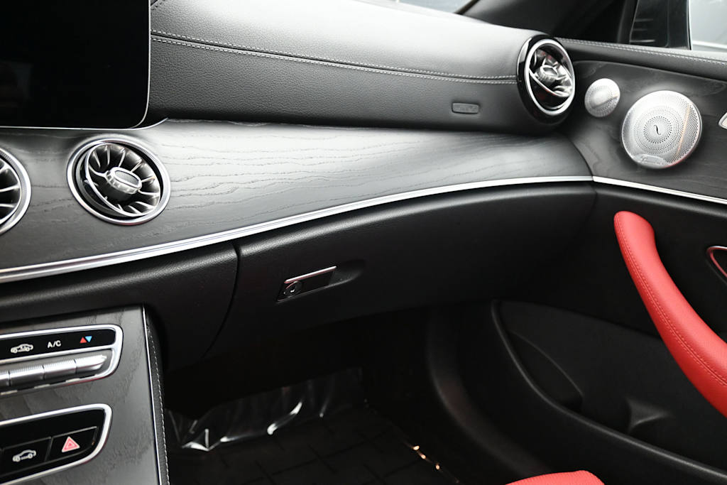 Thumbnail: 2020 Mercedes-Benz E-Class - 21