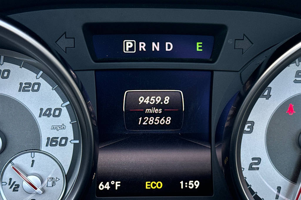 Thumbnail: 2014 Mercedes-Benz SLK - 27