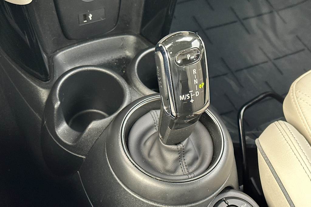 Thumbnail: 2024 MINI Cooper - 12