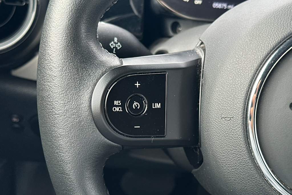 Thumbnail: 2024 MINI Cooper - 25