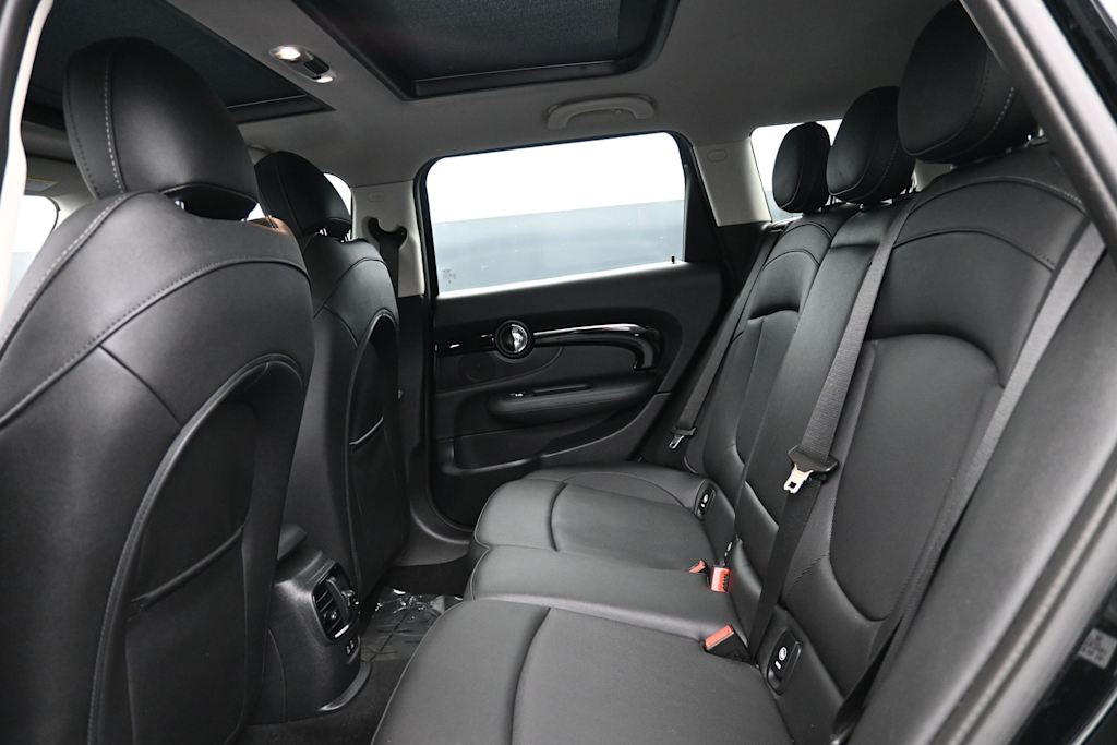 Thumbnail: 2024 MINI Cooper Clubman - 9