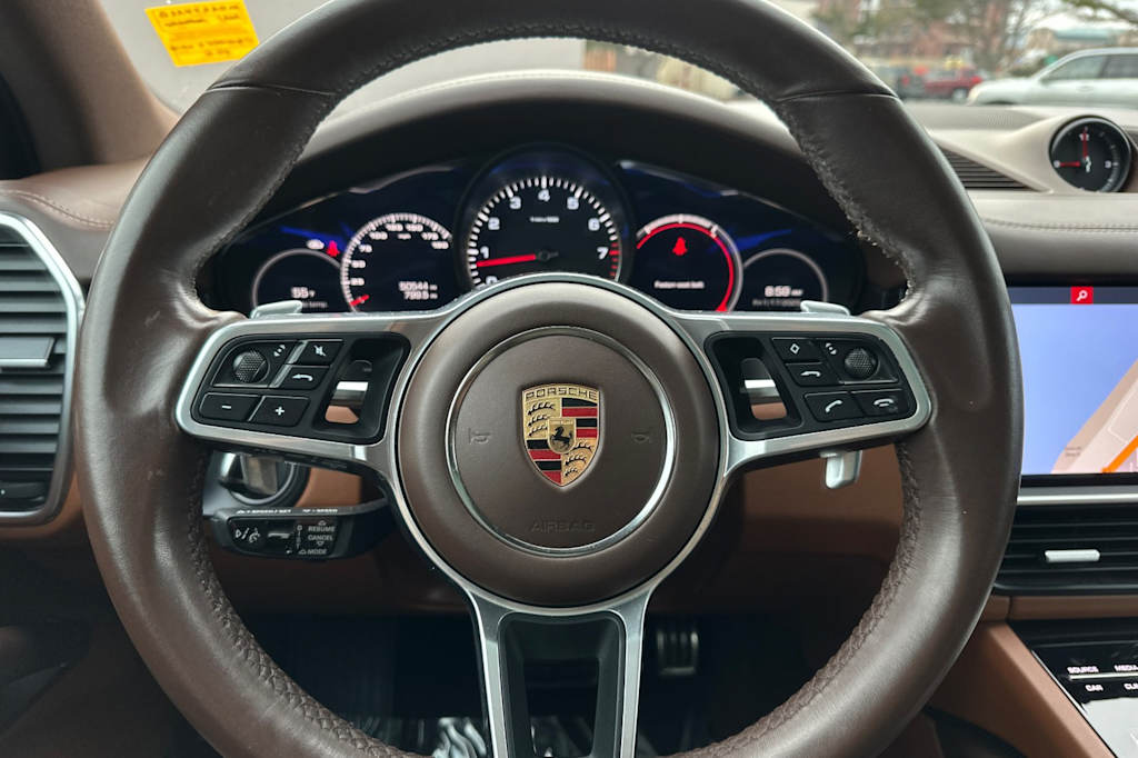 2021 Porsche Cayenne S 13