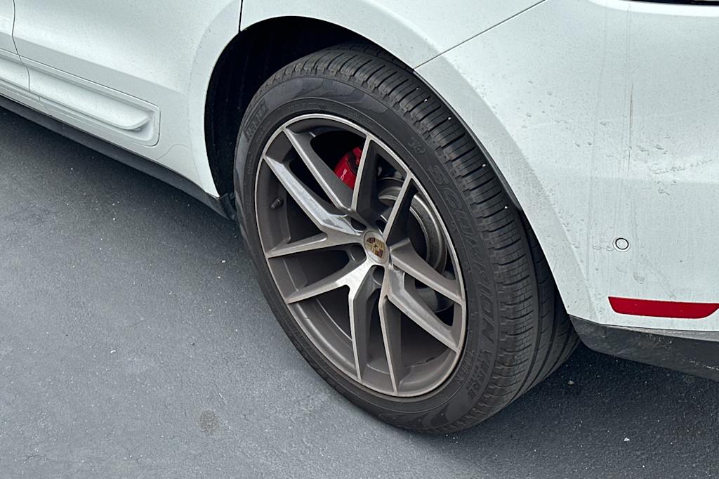 2023 Porsche Macan S 6