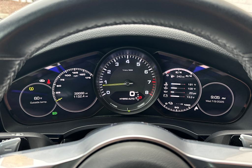 Thumbnail: 2020 Porsche Cayenne - 16