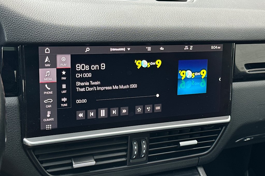 Thumbnail: 2020 Porsche Cayenne - 14