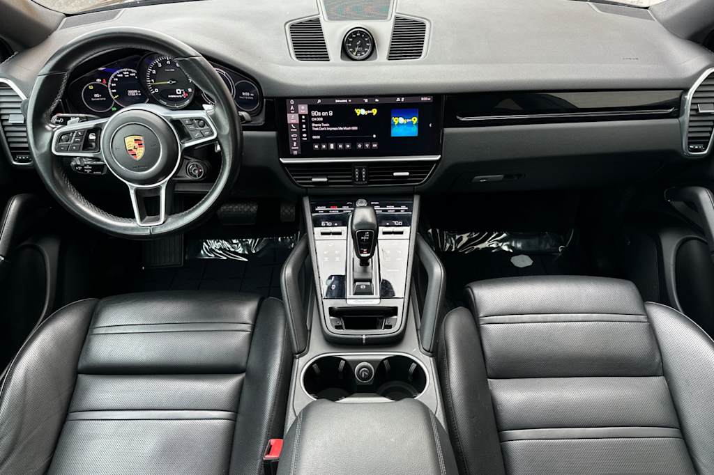 Thumbnail: 2020 Porsche Cayenne - 2