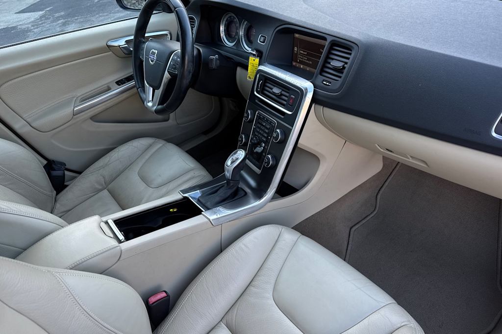 Thumbnail: 2013 Volvo S60 - 11