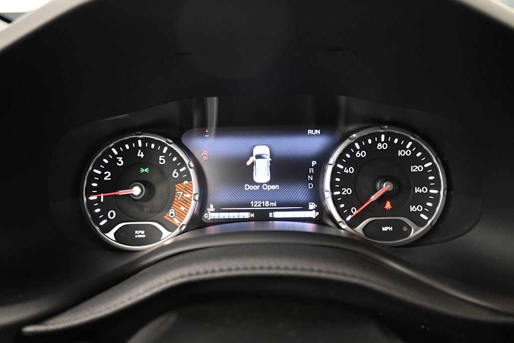 Thumbnail: 2022 Jeep Renegade - 11