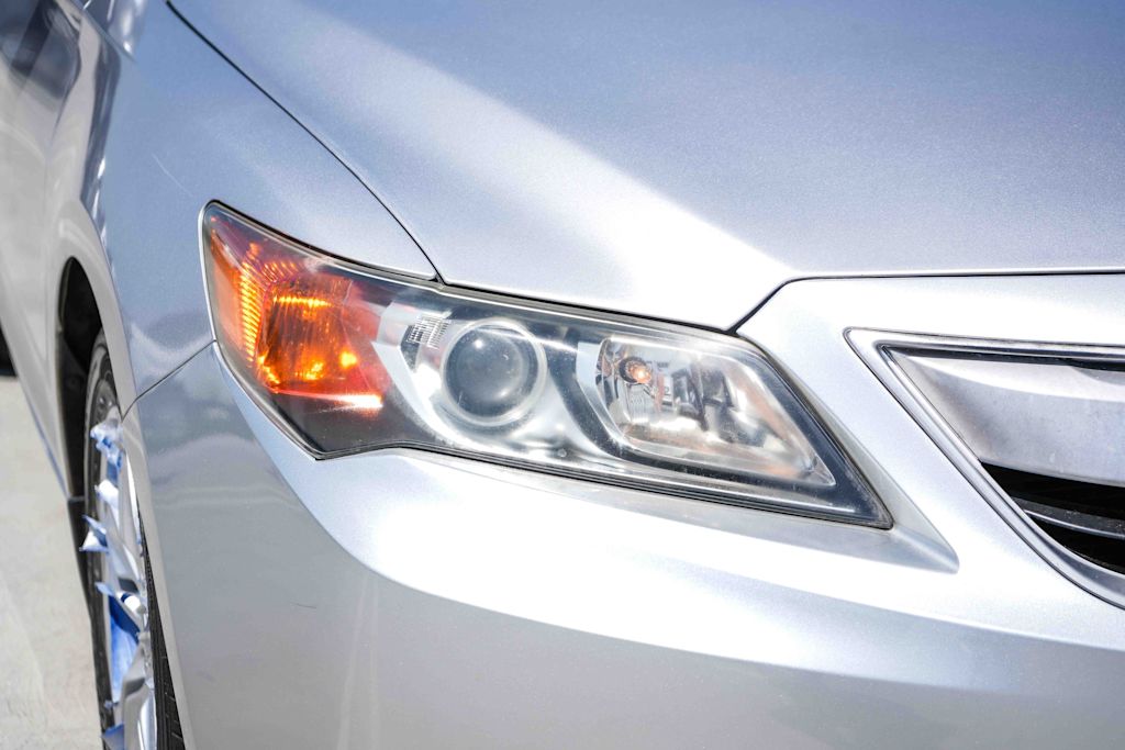 Thumbnail: 2013 Acura ILX - 18