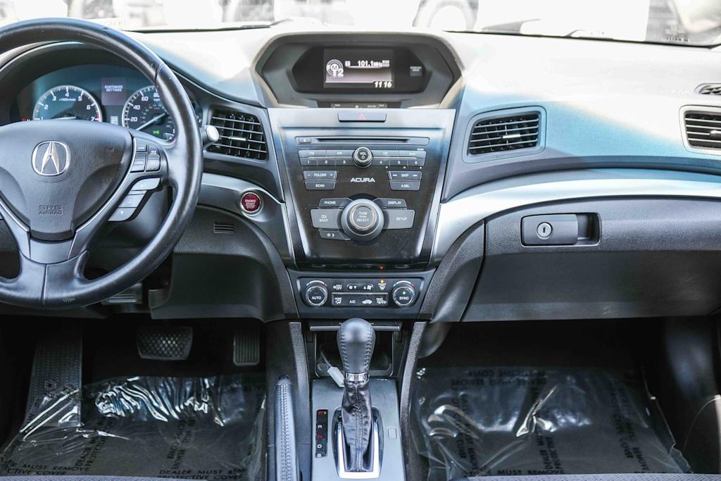 Thumbnail: 2013 Acura ILX - 8