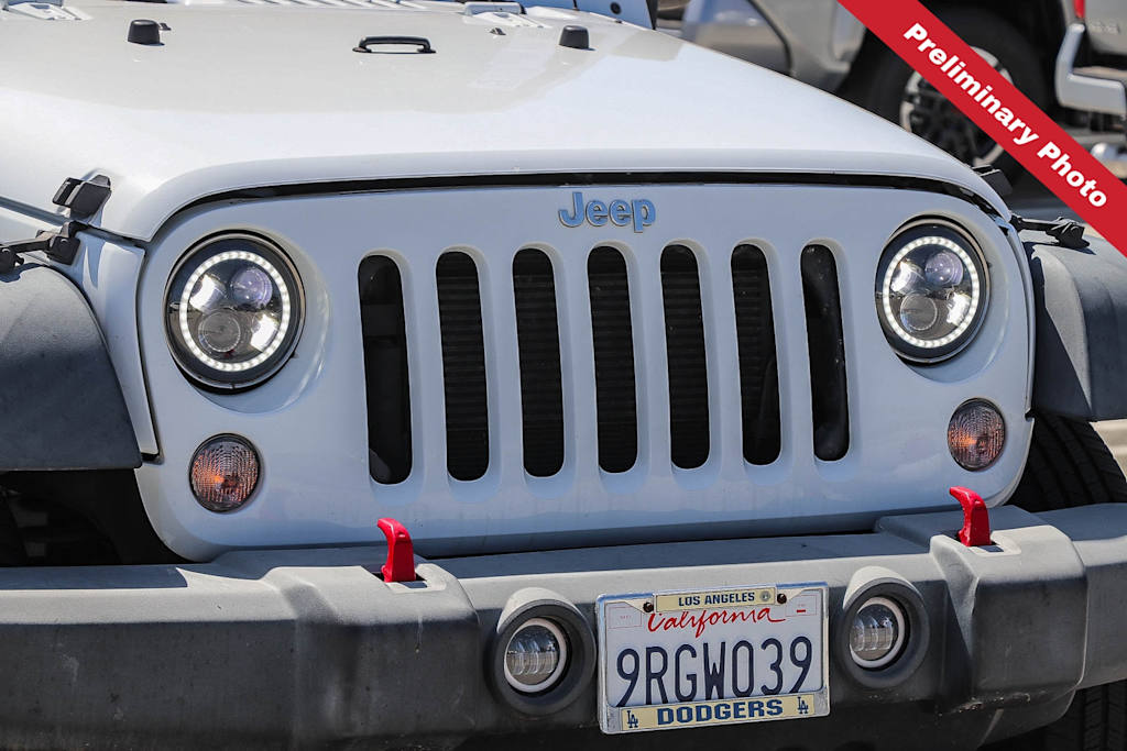 Thumbnail: 2018 Jeep Wrangler - 15