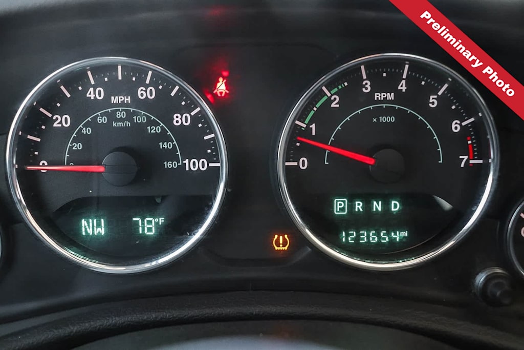 Thumbnail: 2018 Jeep Wrangler - 12