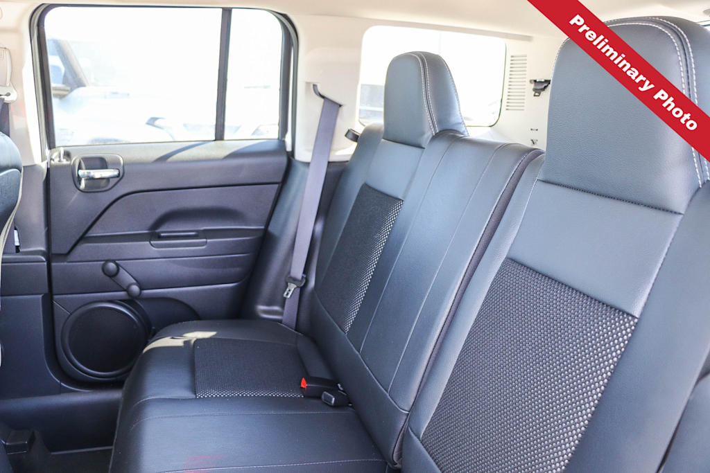 Thumbnail: 2016 Jeep Patriot - 9
