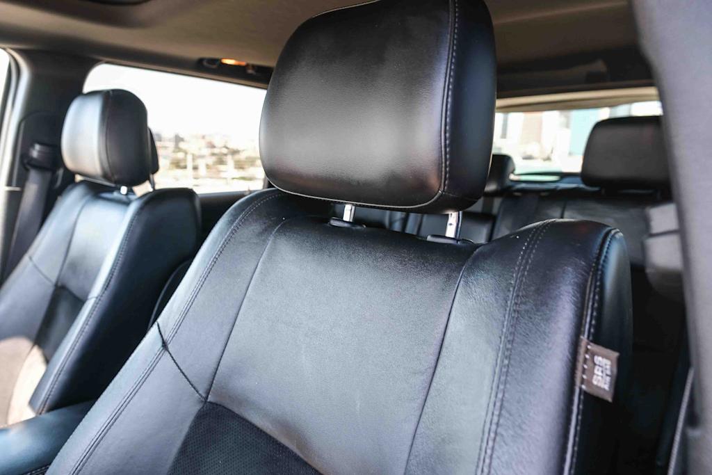 Thumbnail: 2015 Jeep Grand Cherokee - 25