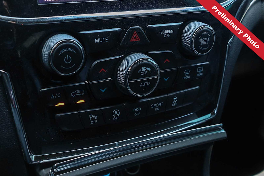 Thumbnail: 2019 Jeep Grand Cherokee - 20
