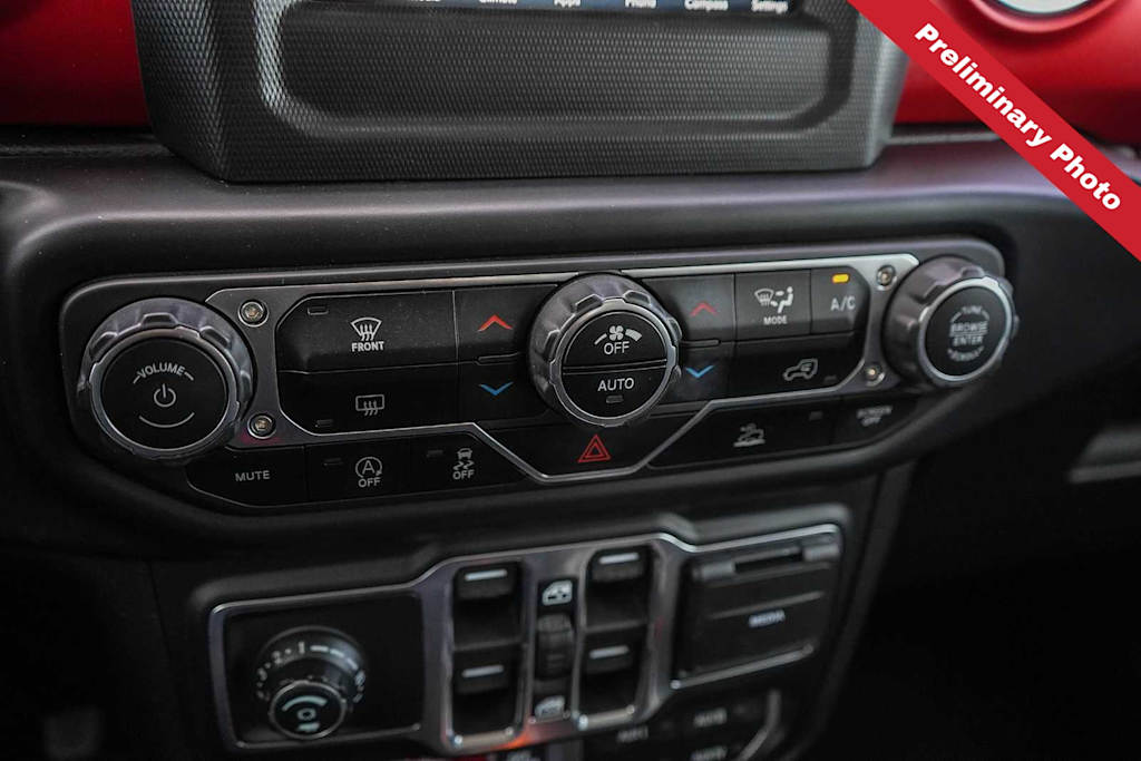 Thumbnail: 2020 Jeep Gladiator - 21