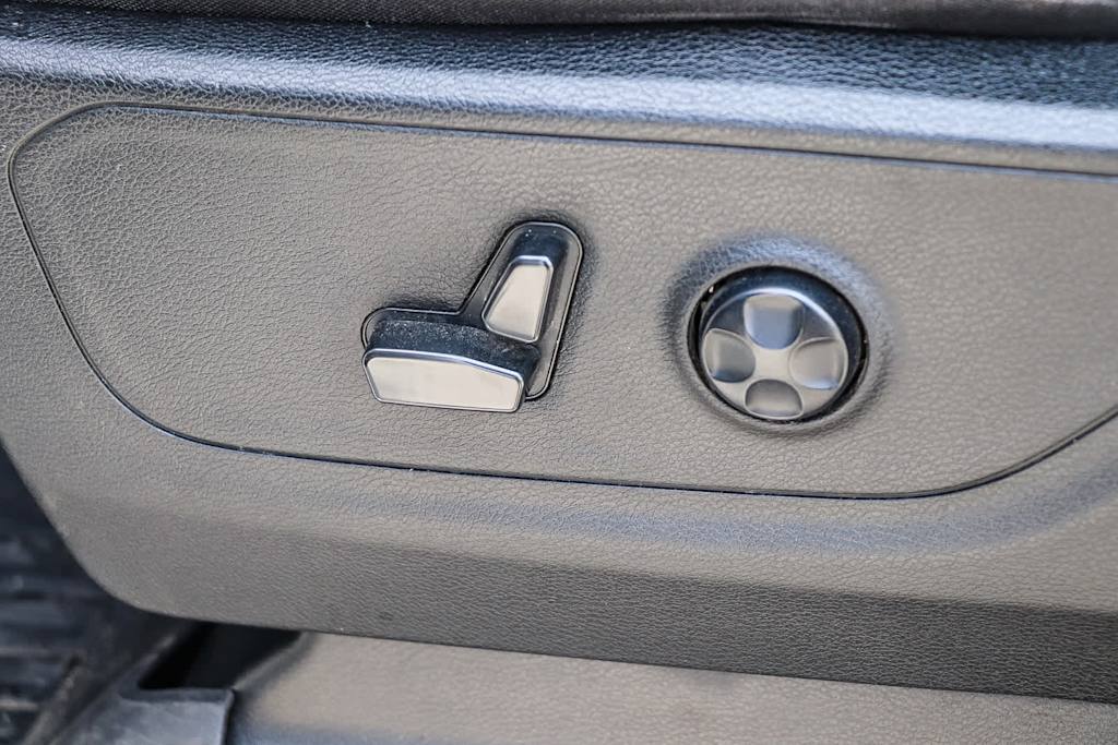 Thumbnail: 2021 RAM 1500 - 20