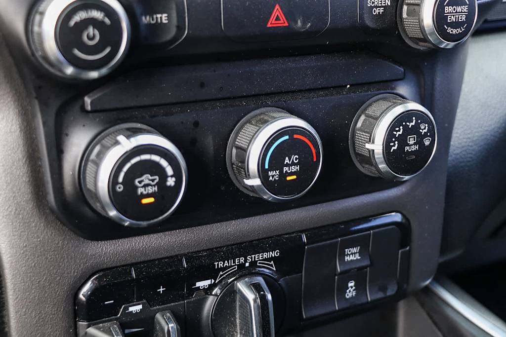 Thumbnail: 2021 RAM 1500 - 21