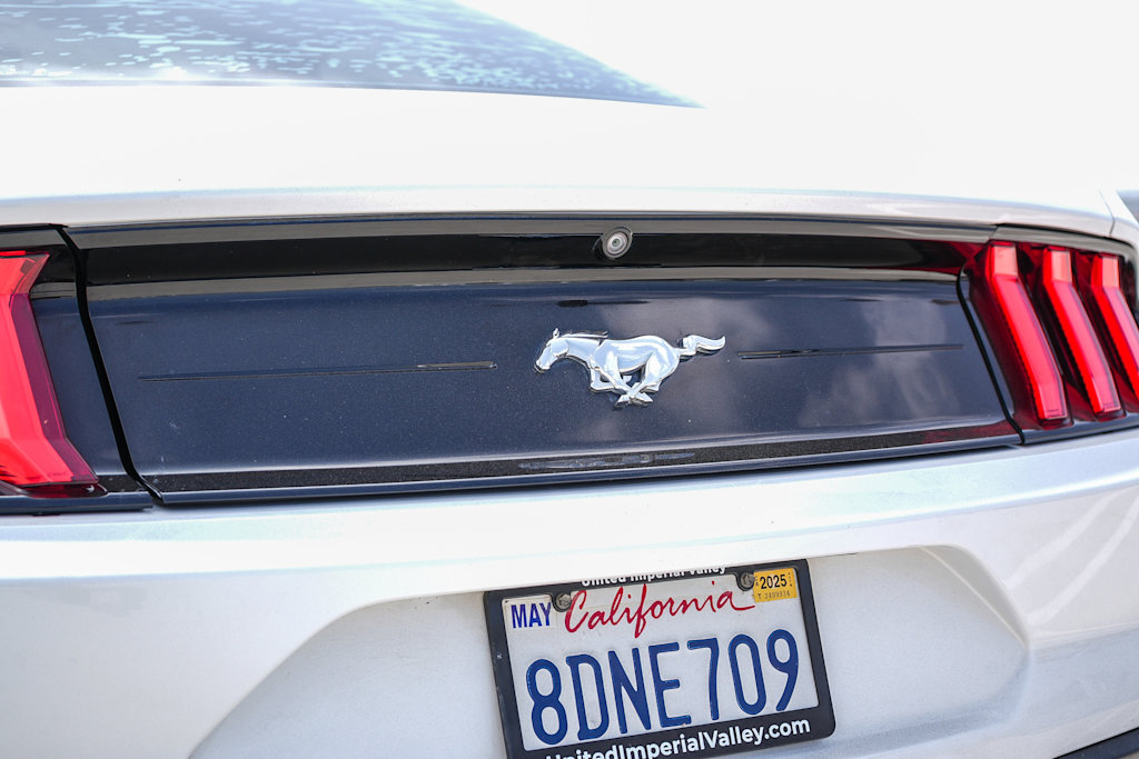Thumbnail: 2018 Ford Mustang - 6