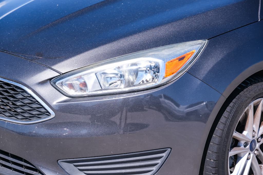 Thumbnail: 2015 Ford Focus - 20