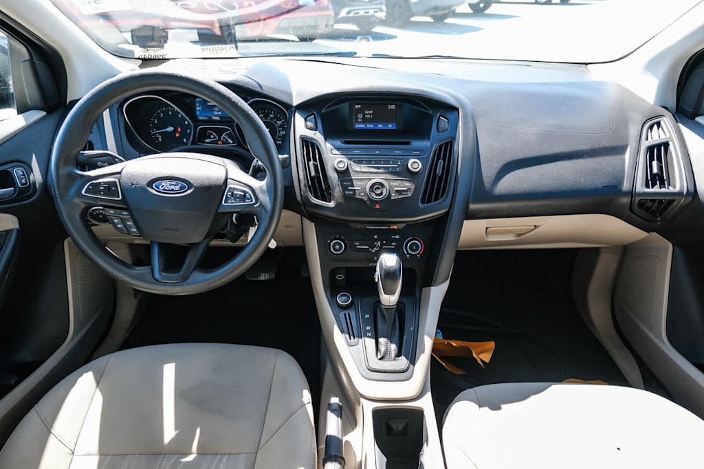 Thumbnail: 2015 Ford Focus - 2