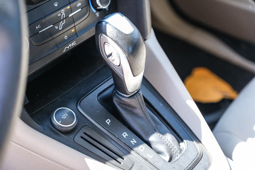 Thumbnail: 2015 Ford Focus - 12