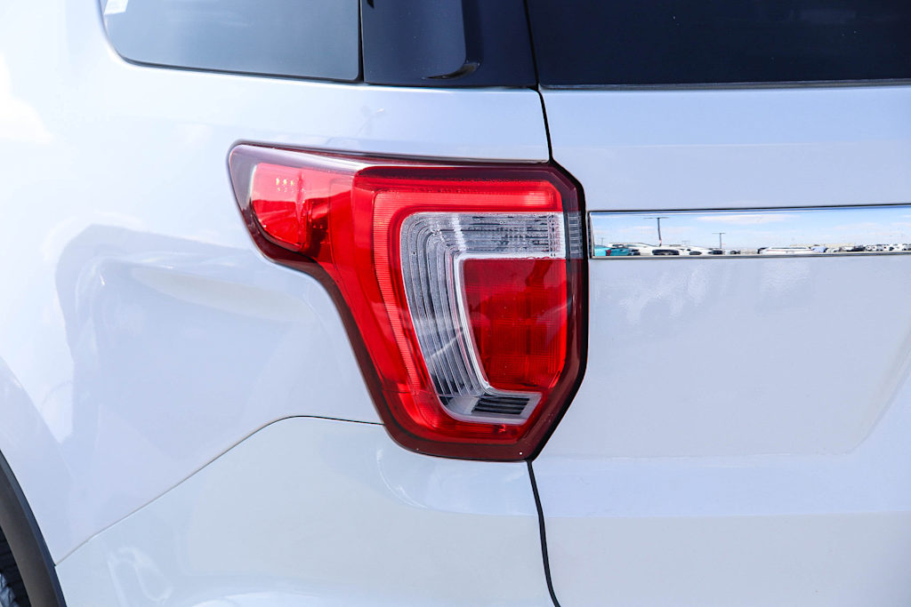 Thumbnail: 2017 Ford Explorer - 20