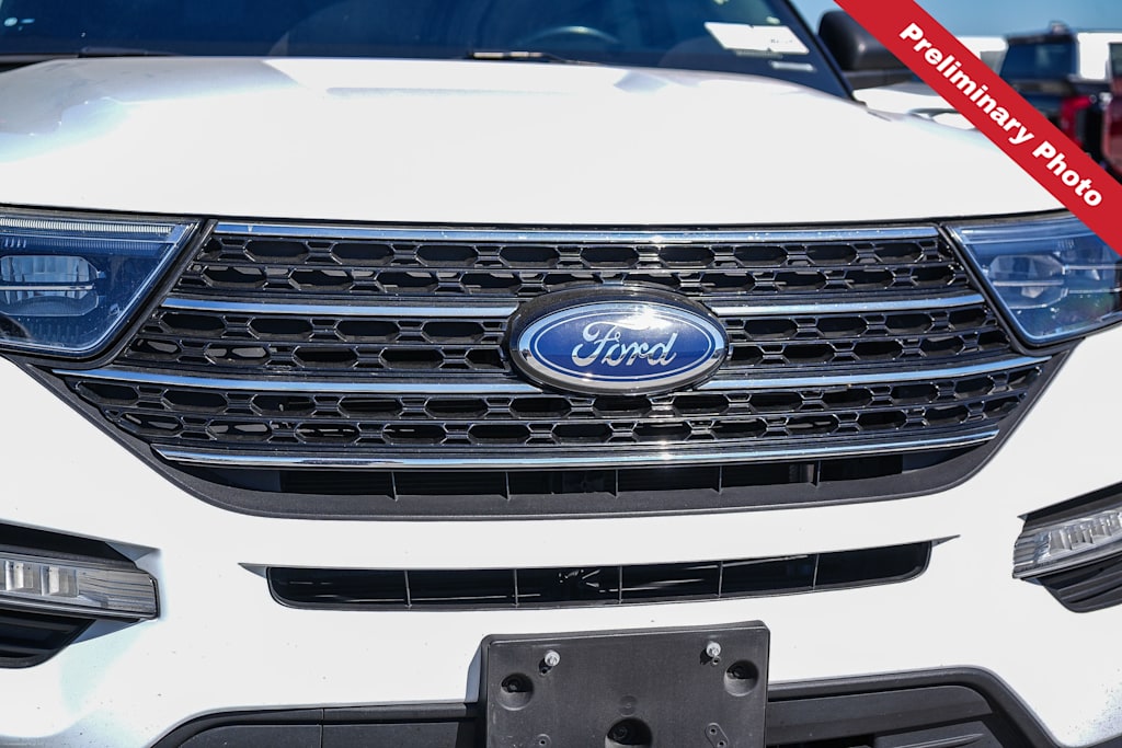 Thumbnail: 2021 Ford Explorer - 14