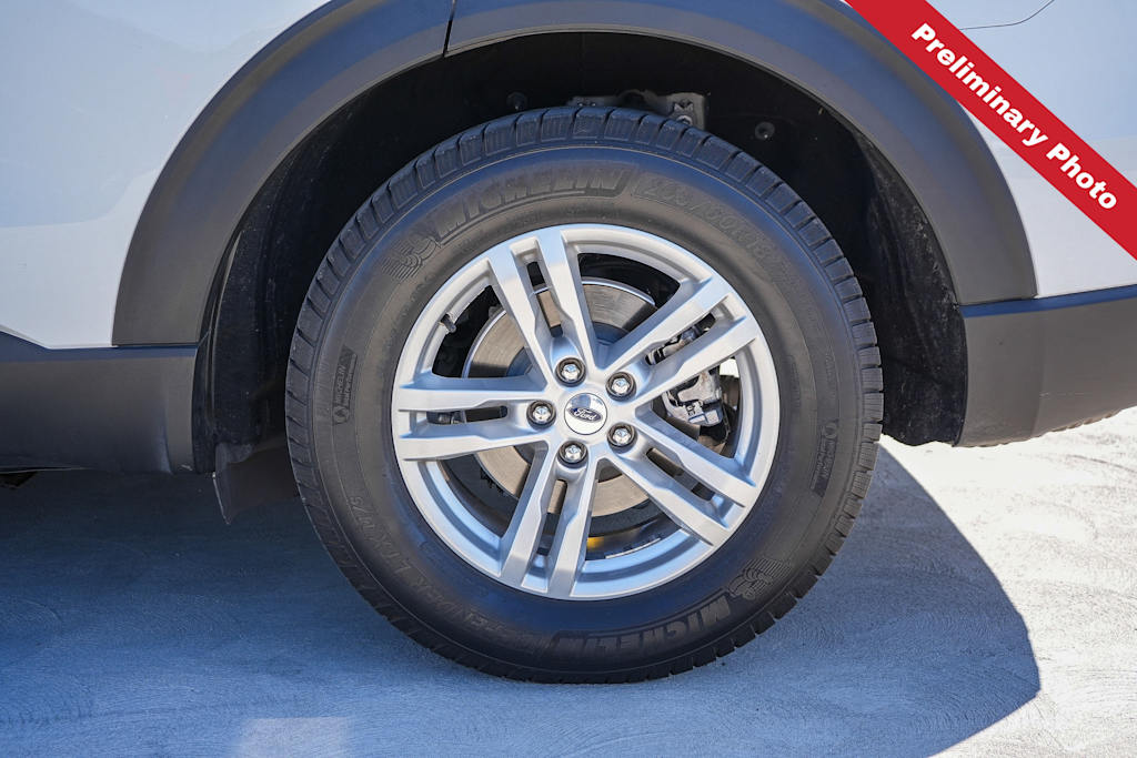 Thumbnail: 2021 Ford Explorer - 6