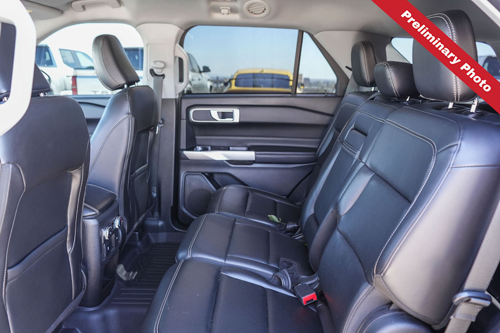 Thumbnail: 2021 Ford Explorer - 8