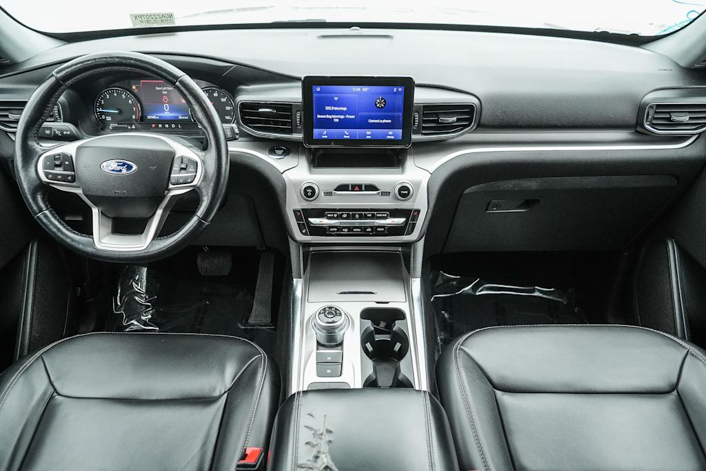 Thumbnail: 2022 Ford Explorer - 2