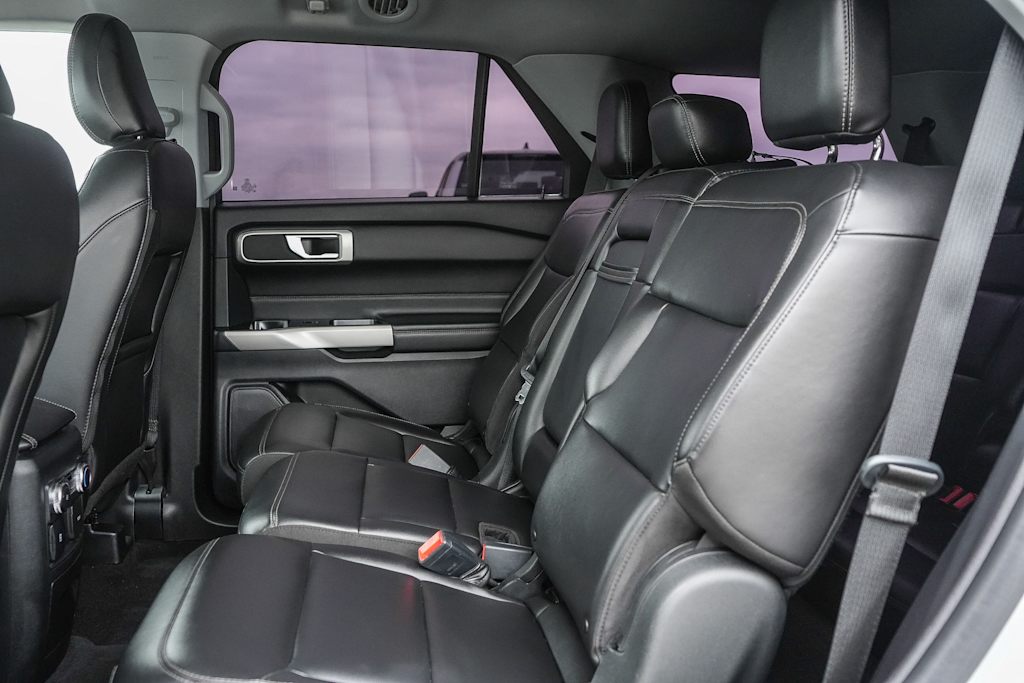 Thumbnail: 2022 Ford Explorer - 11