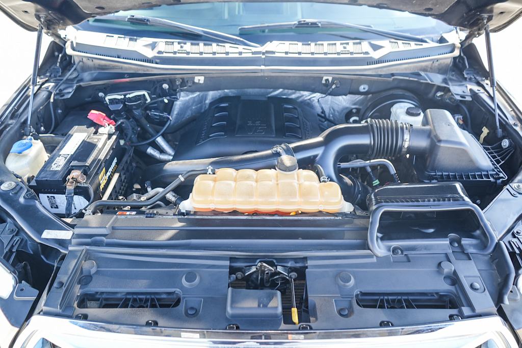 Thumbnail: 2015 Ford F-150 - 27