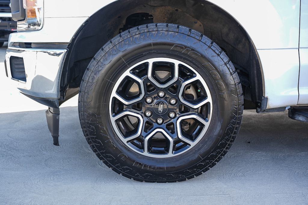 Thumbnail: 2018 Ford F-150 - 21