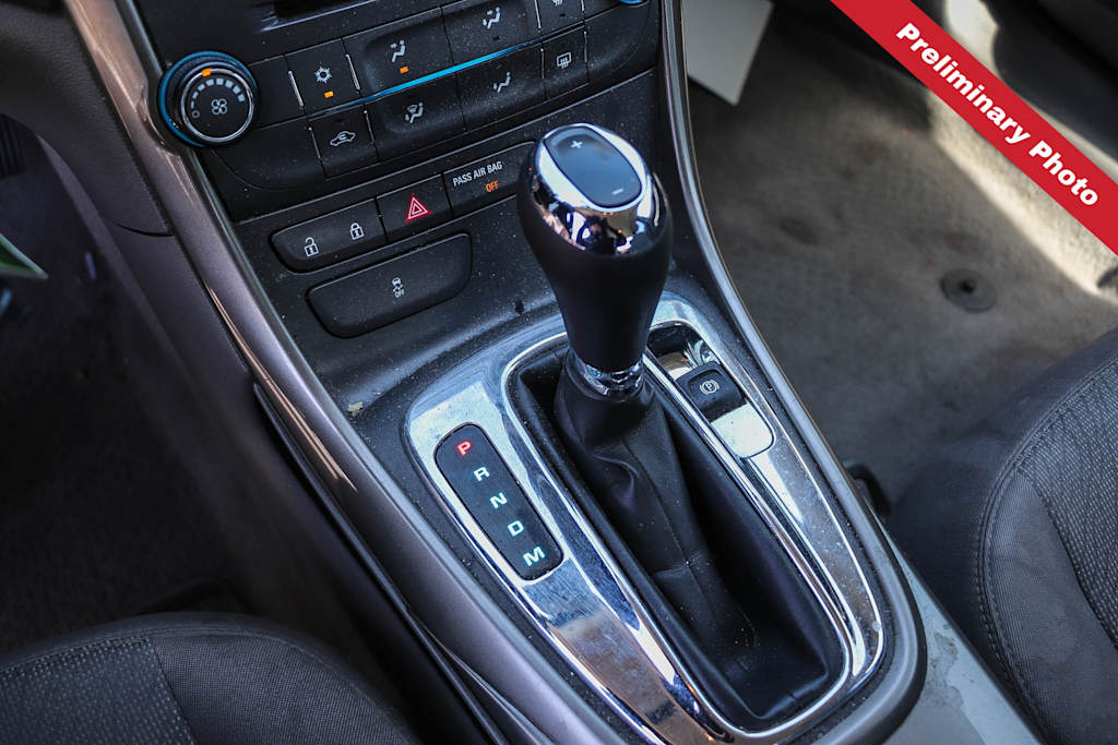 Thumbnail: 2013 Chevrolet Malibu - 10