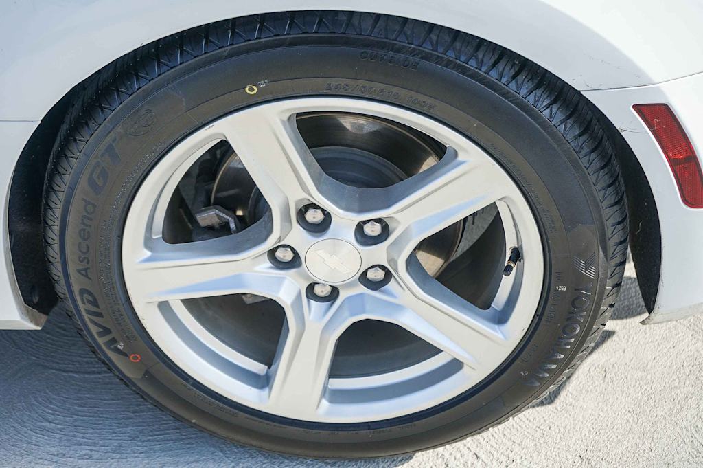 Thumbnail: 2019 Chevrolet Camaro - 7