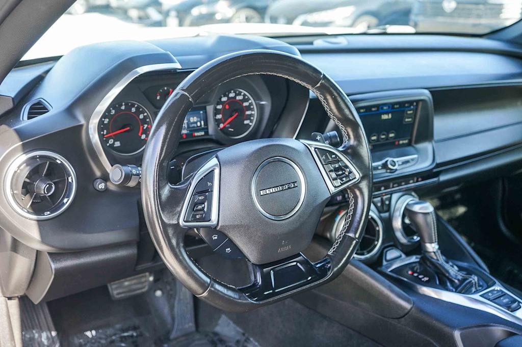 Thumbnail: 2019 Chevrolet Camaro - 2