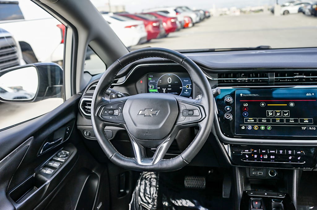 Thumbnail: 2023 Chevrolet Bolt EV - 13