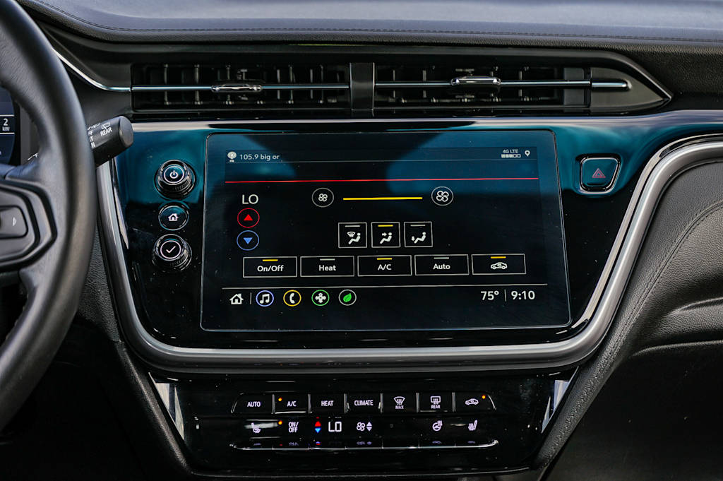 Thumbnail: 2023 Chevrolet Bolt EV - 14