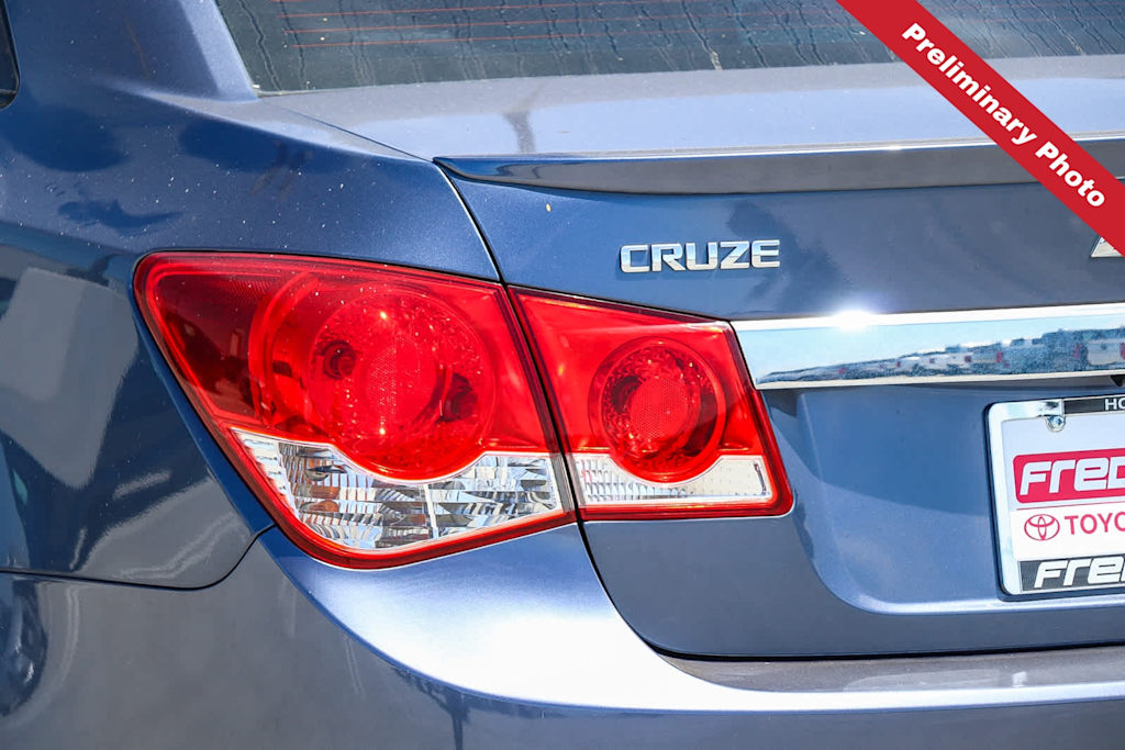 Thumbnail: 2014 Chevrolet Cruze - 16